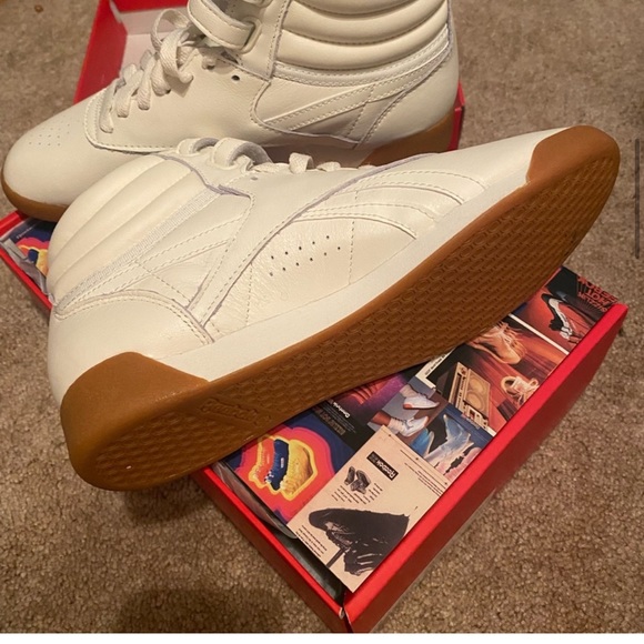 reebok 5411 freestyle hi